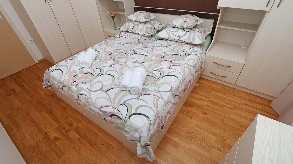 Antonijas Sunny Apartment Makarska Zewnętrze zdjęcie