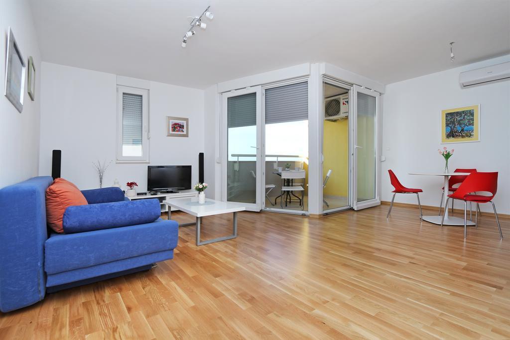 Antonijas Sunny Apartment Makarska Zewnętrze zdjęcie