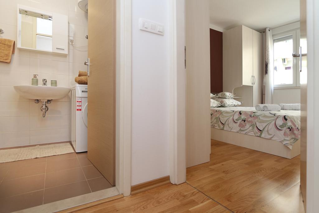 Antonijas Sunny Apartment Makarska Zewnętrze zdjęcie